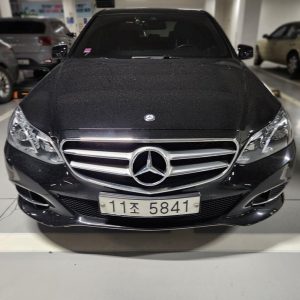 Mercedes-Benz E-Class E220 BlueTEC Avantgarde W212